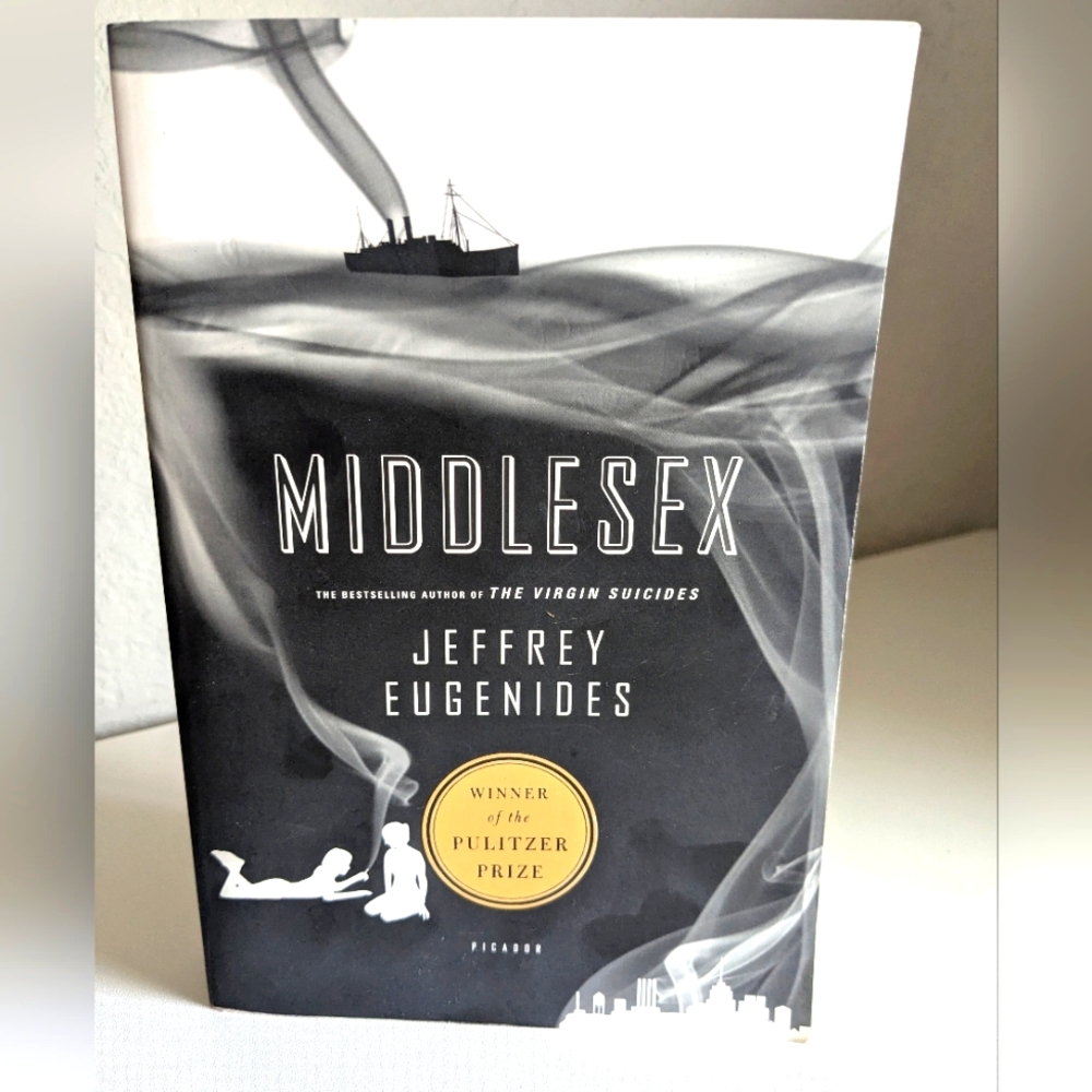Middlesex by Jeffrey Eugenides Paperback Excellent Condition